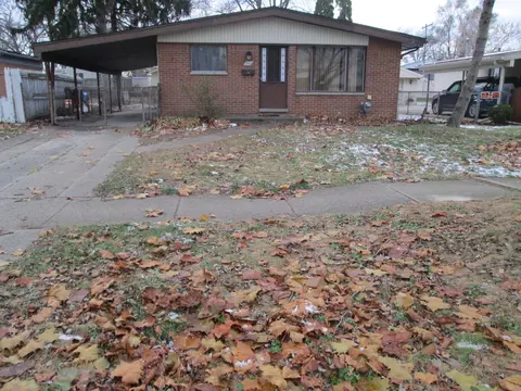 342 S Wildwood St, Westland, MI 48186