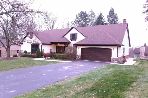 3283 Woodview Lake Rd, West Bloomfield, MI 48323