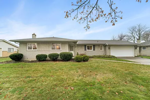 31149 Rayburn St, Livonia, MI 48154