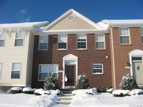 255 Stonegate W, Pontiac, MI 48341