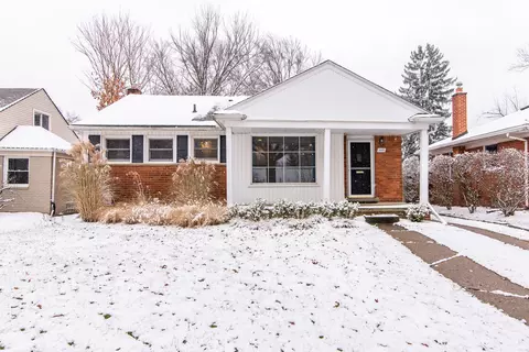 2400 Buckingham Ave, Birmingham, MI 48009