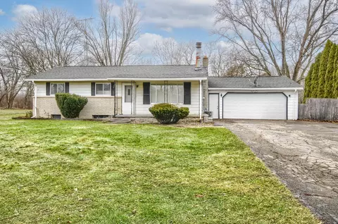10211 N Jennings Rd, Vienna, MI 48420