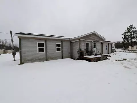 293 Boardman Rd SW, Orange, MI 49680
