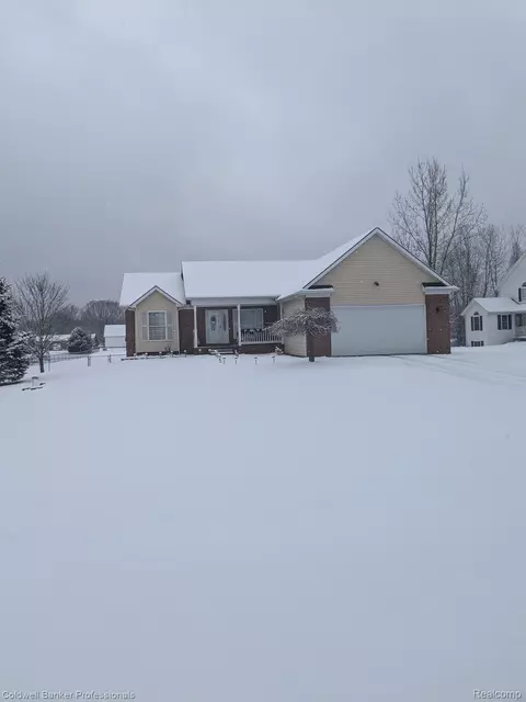 2151 Fawn Glen Cir, Mayfield, MI 48446