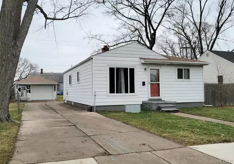 316 W Goulson Ave, Hazel Park, MI 48030