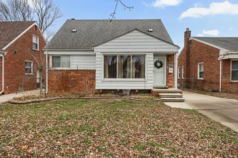 9340 Salem, Redford, MI 48239