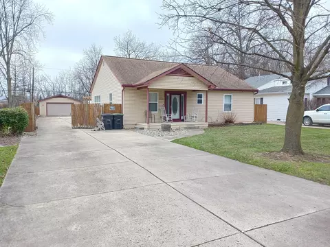 11620 Cape Cod St, Taylor, MI 48180