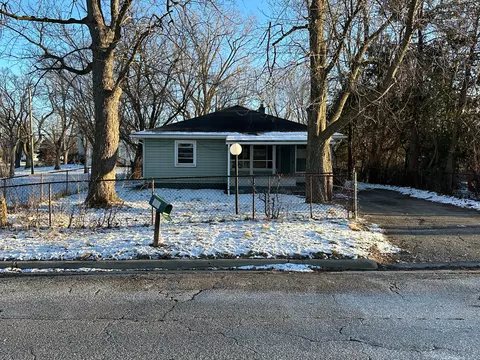 448 Broadway St, Pontiac, MI 48342