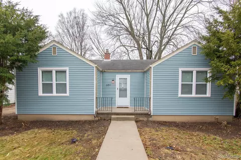 651 N Ivanhoe Ave, Ypsilanti, MI 48198