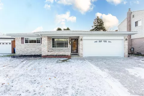 30428 Cousino Dr, Warren, MI 48092