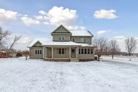 15568 W Ridge Rd, Brady, MI 48649