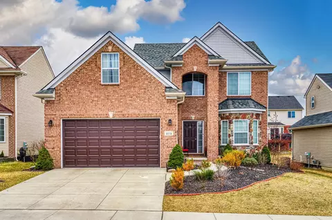 4118 Chase Ridge Ln, Howell, MI 48843