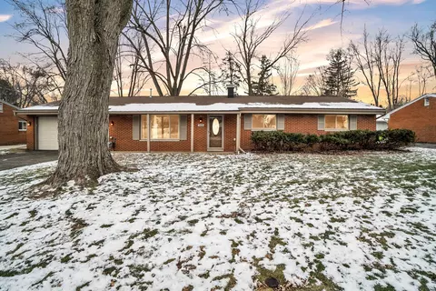 23685 Ripple Crk, Novi, MI 48375