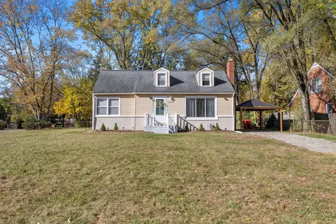21475 Stahelin Rd, Southfield, MI 48075