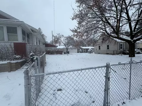 4306 Custer Ave, Flint, MI 48507