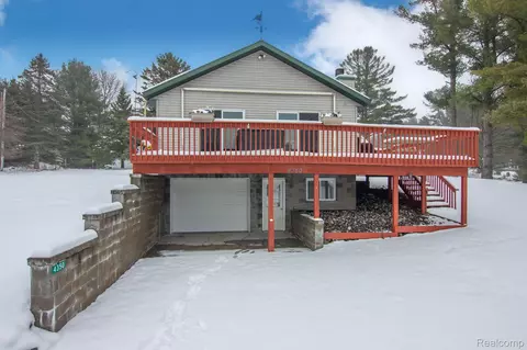 4350 N Cherry Rd, Alcona, MI 48742