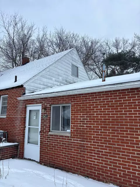 3401 Hull St, Flint, MI 48507