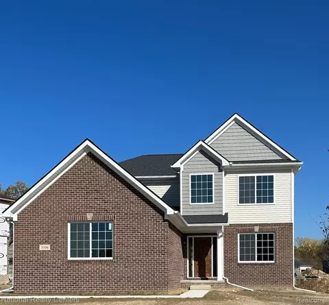 5 Rochawies Dr, Oakland, MI 48363
