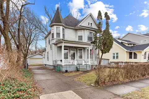 426 E Kenilworth Ave, Royal Oak, MI 48067