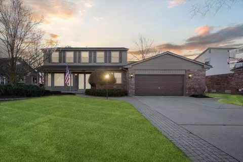 41169 Stone Haven Rd, Northville, MI 48168