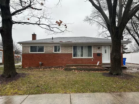 31205 Gloede Dr, Warren, MI 48088