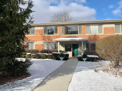910 N Adams Rd # 2, Birmingham, MI 48009