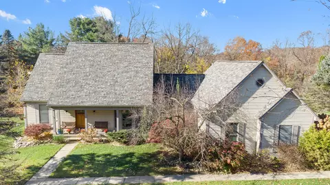 3916 Bald Eagle Lake Rd, Groveland, MI 48442