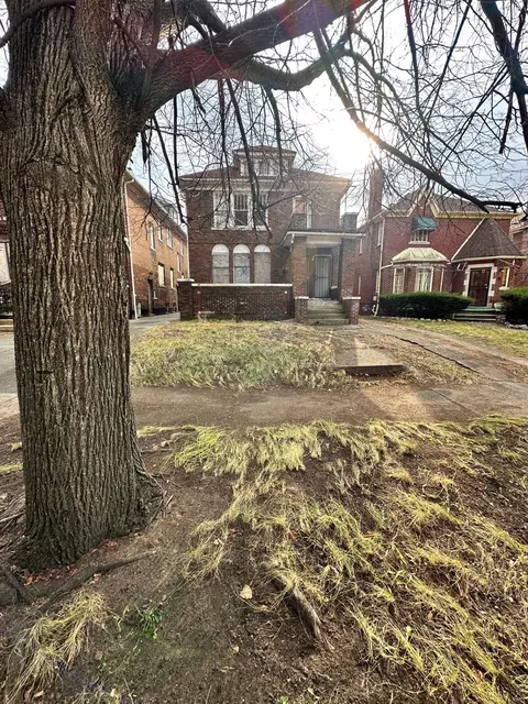2725 Leslie St, Detroit, MI 48238