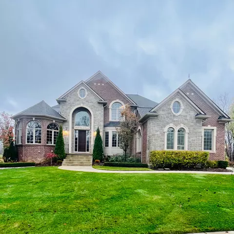55415 Buckthorn Dr, Shelby Township, MI 48316