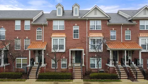 25447 Saint James, Southfield, MI 48075