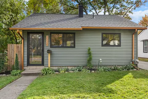 1528 E Meyers Ave, Hazel Park, MI 48030