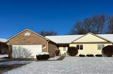 7478 Country Meadow Dr, Swartz Creek, MI 48473