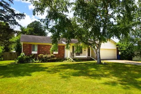 6174 Mckenzie Dr, Mundy, MI 48507 photo 1