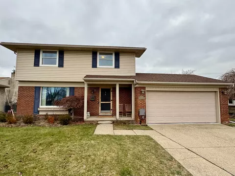 13158 Kimberly St, Southgate, MI 48195