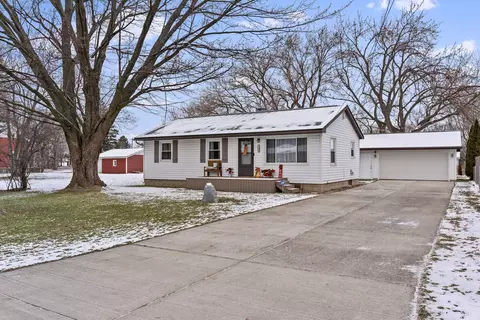 2496 Sue Ann Ln, Flint, MI 48507
