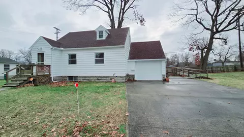 834 Johnstone St, Port Huron, MI 48060