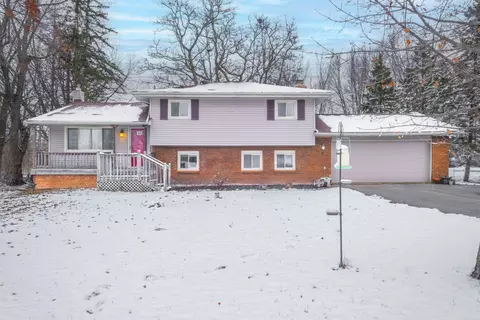 5636 Genesee Rd, Elba, MI 48446