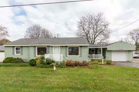 8450 Neff Rd, Mount Morris, MI 48458