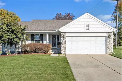 171 Kathy Cir, Linden, MI 48451