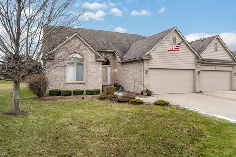 45532 Seaford Dr, Macomb, MI 48044
