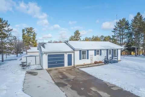 715 E Turner St, Mayville, MI 48744