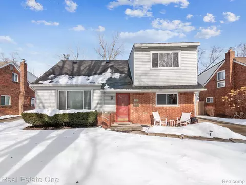 1183 Key West Dr, Clawson, MI 48017