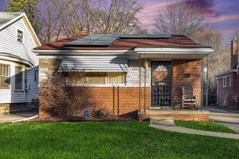 2445 Westpoint St, Dearborn, MI 48124