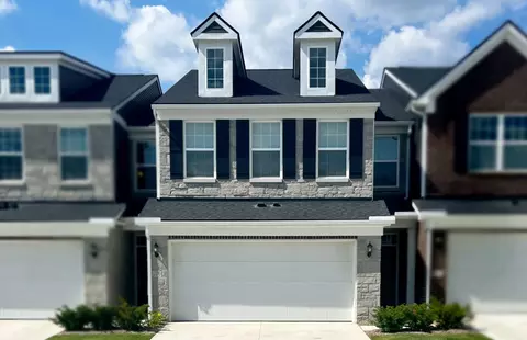 4073 Nottingham Cir, Independence, MI 48346