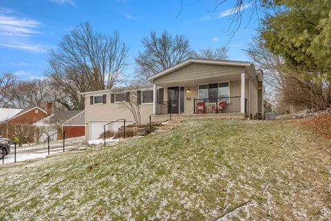 867 Carpenter St, Northville, MI 48167