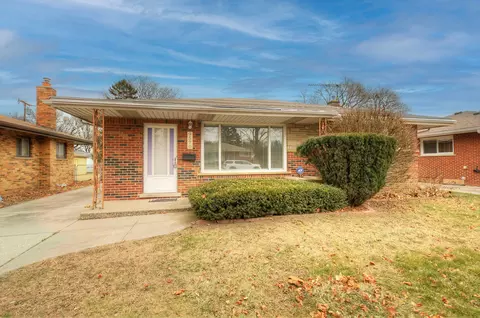 9570 Norborne, Redford, MI 48239