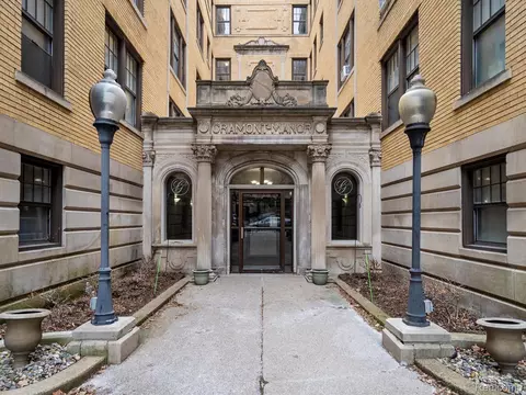 120 Seward St #33-307, Detroit, MI 48202
