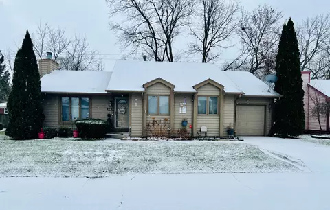 11 Lana, Mount Clemens, MI 48043