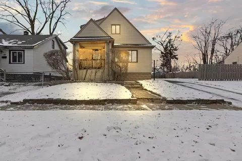 228 S Marshall St, Pontiac, MI 48342