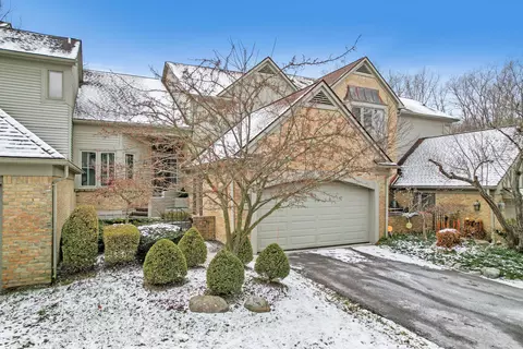37432 Legends Trail Dr 7 L Dr #7, Farmington Hills, MI 48331